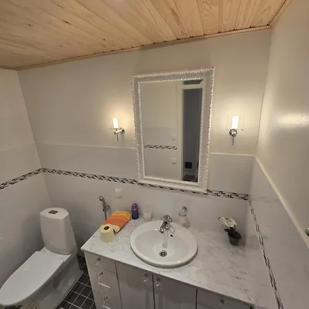 Revontulet Zohar Hazfoni Luxury Kyyvesi *