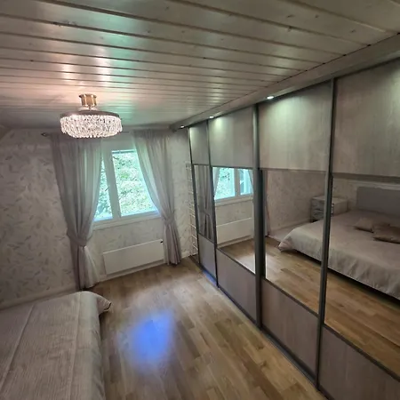 Revontulet Zohar Hazfoni Luxury Kyyvesi